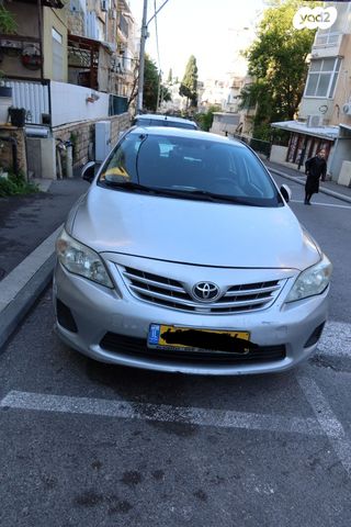 מודעת רכב טויוטה קורולה