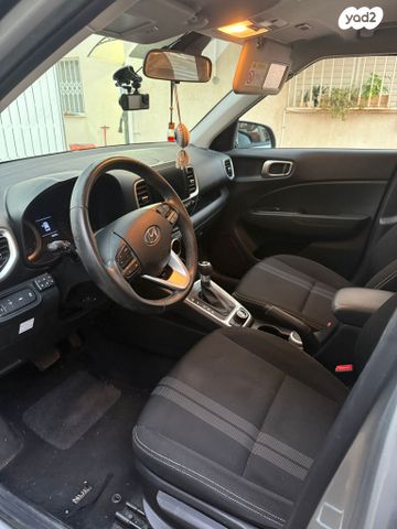 מודעת רכב יונדאי וניו