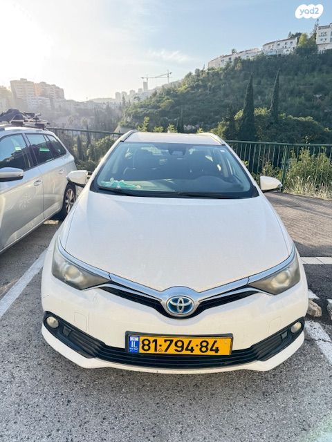 מודעת רכב טויוטה אוריס