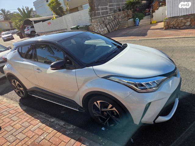 טויוטה C-HR