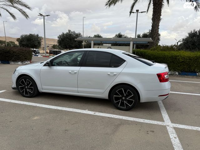 סקודה אוקטביה 