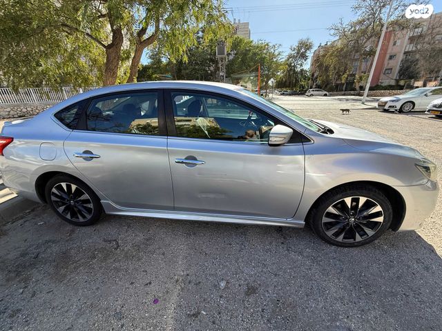 ניסאן סנטרה