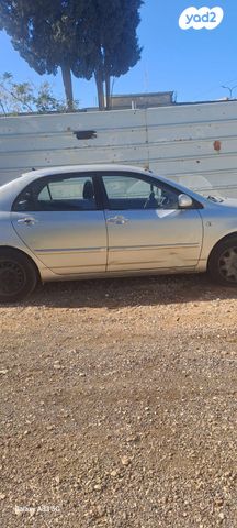 טויוטה קורולה