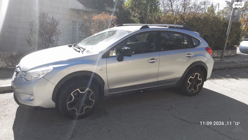 מודעת רכב סובארו XV