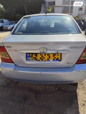 טויוטה קורולה