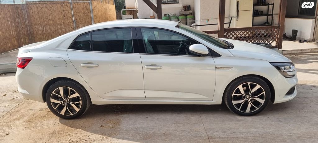 מודעת רכב רנו מגאן