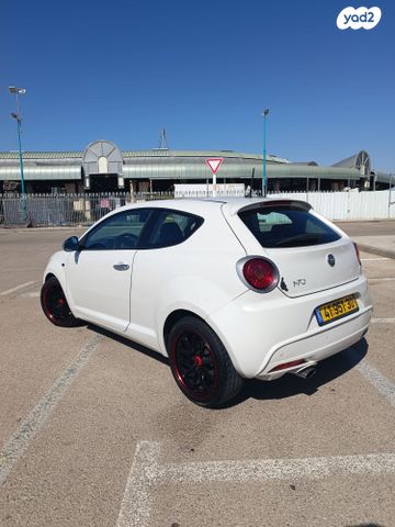 אלפא רומיאו מיטו