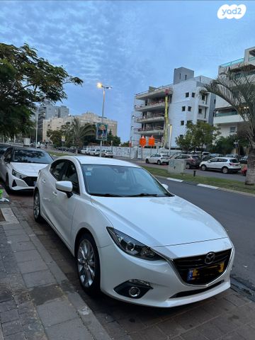 מאזדה 3