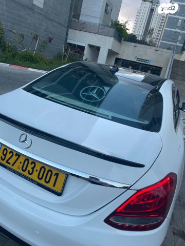 מודעת רכב מרצדס-בנץ C-class