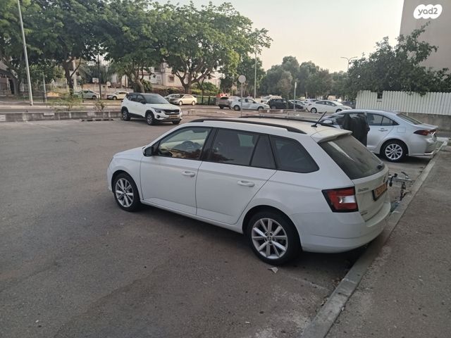 סקודה פאביה