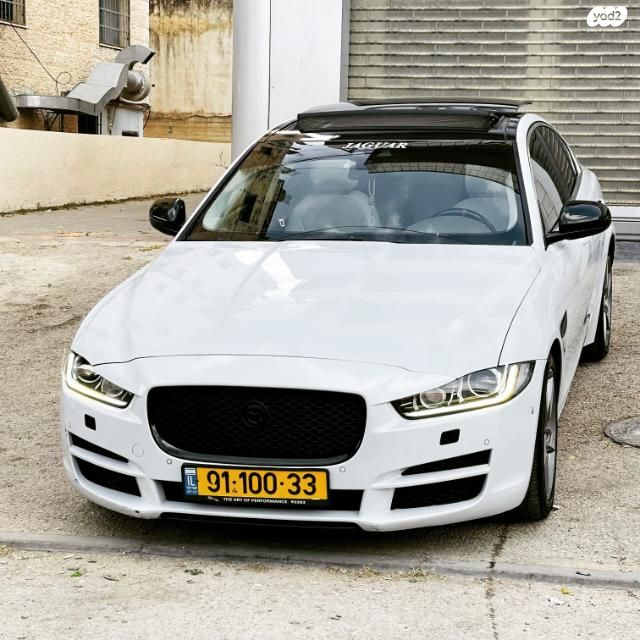 מודעת רכב יגואר XE