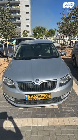 סקודה אוקטביה 