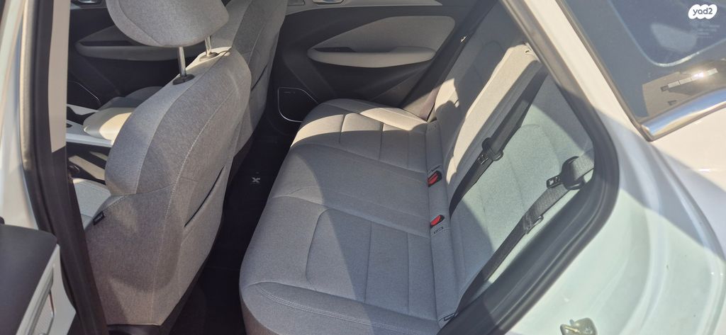 ג׳ילי Geometry C