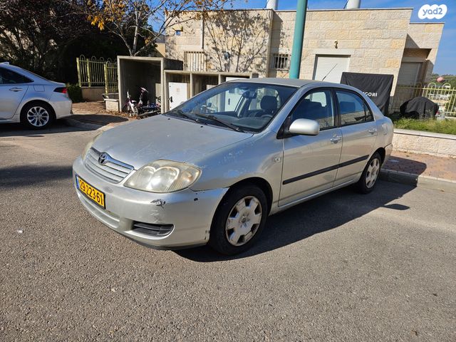 טויוטה קורולה