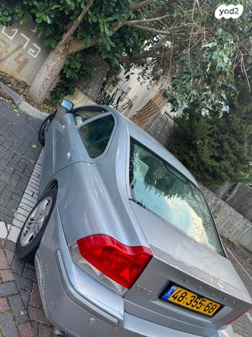 וולוו S60