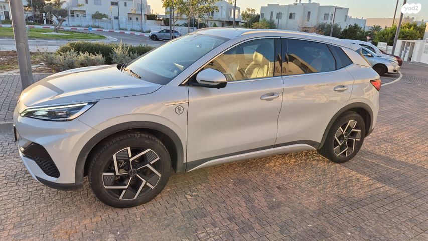 בי.ווי.די אטו 3