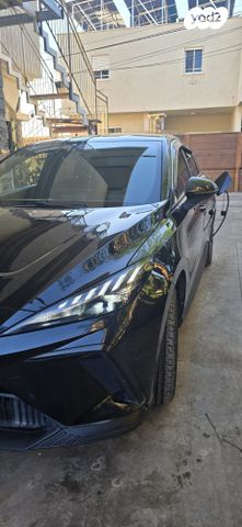 מודעת רכב אם ג'י MG4