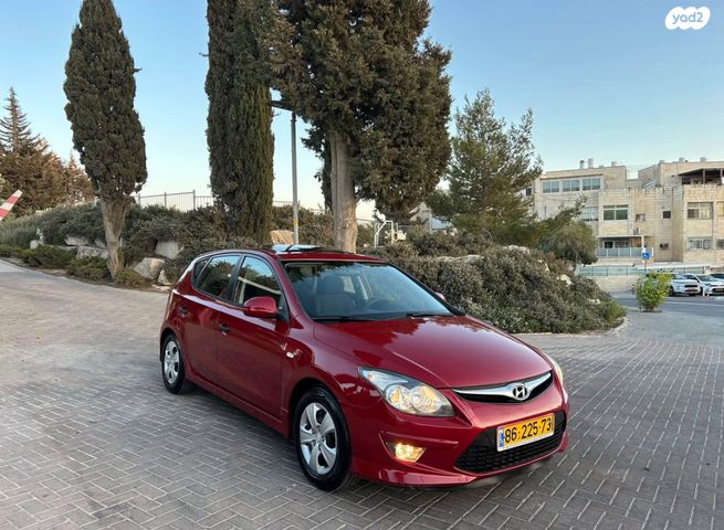 יונדאי i30