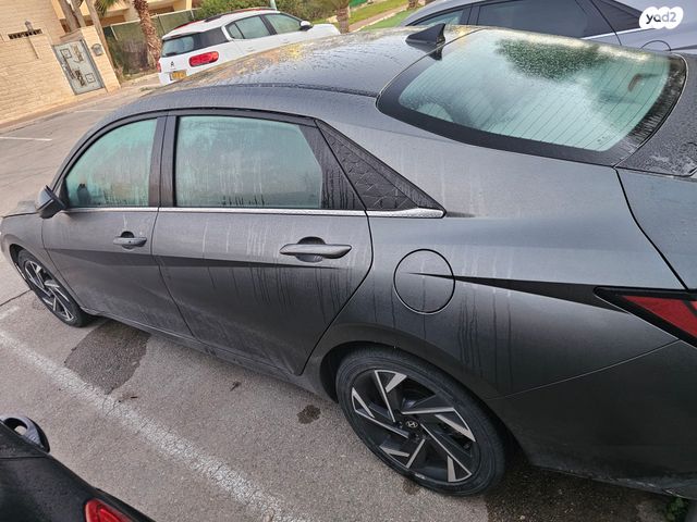 יונדאי אלנטרה