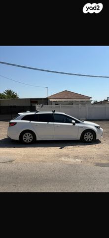 מודעת רכב טויוטה קורולה