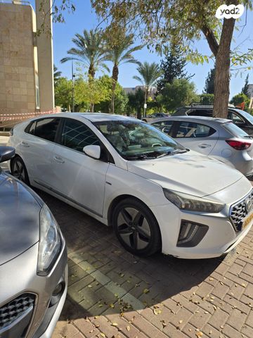 יונדאי איוניק