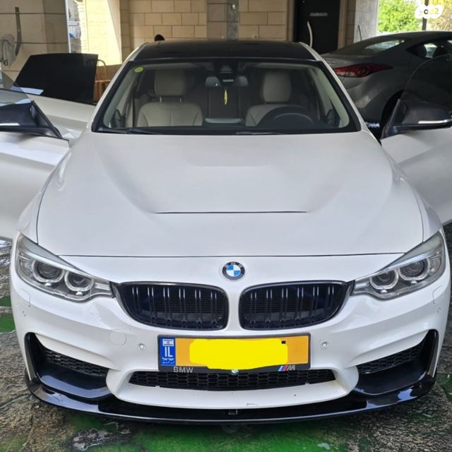 מודעת רכב ב מ וו סדרה 4