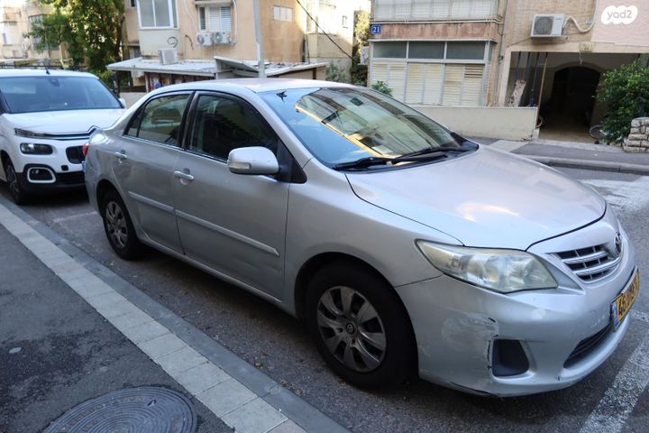 טויוטה קורולה