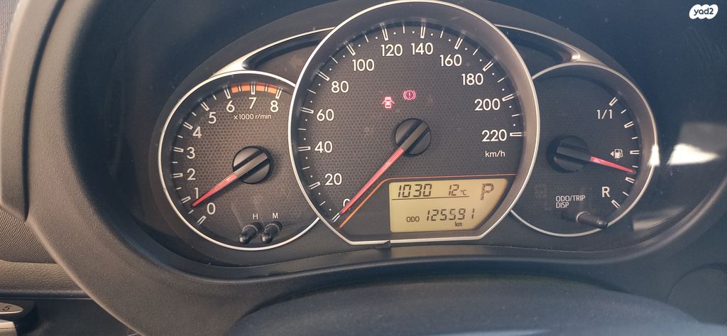 מודעת רכב טויוטה ורסו-S