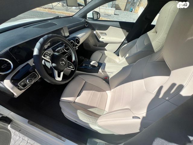 מרצדס-בנץ CLA