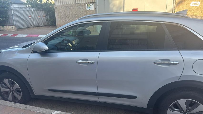 מודעת רכב קיה נירו