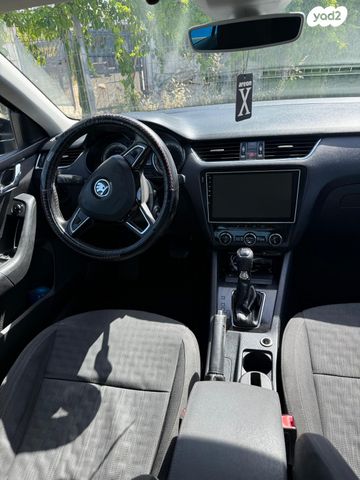 סקודה אוקטביה