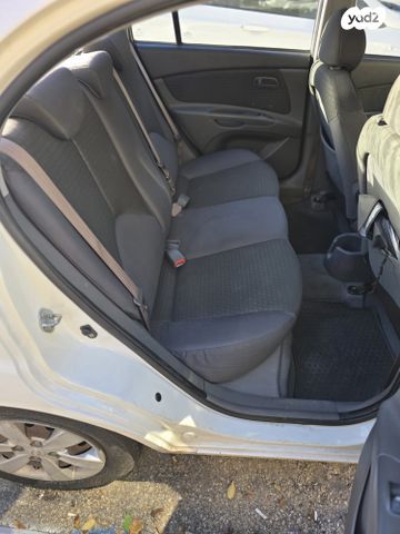 מודעת רכב קיה ריו