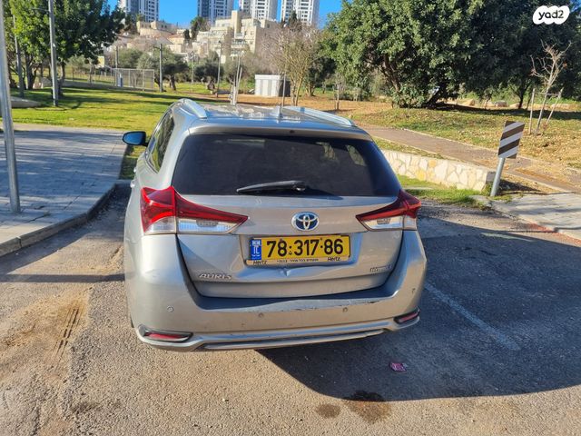 טויוטה אוריס