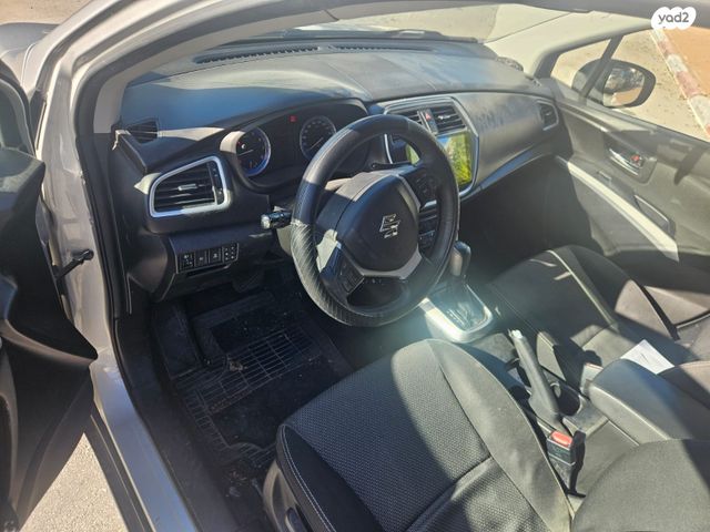 סוזוקי קרוסאובר