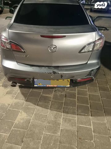 מודעת רכב מאזדה 3