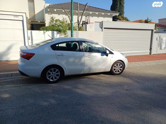 מודעת רכב קיה ריו