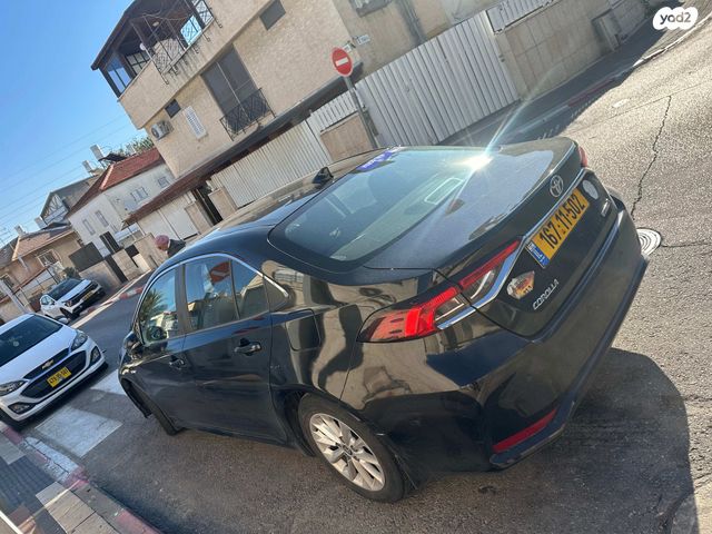 מודעת רכב טויוטה קורולה