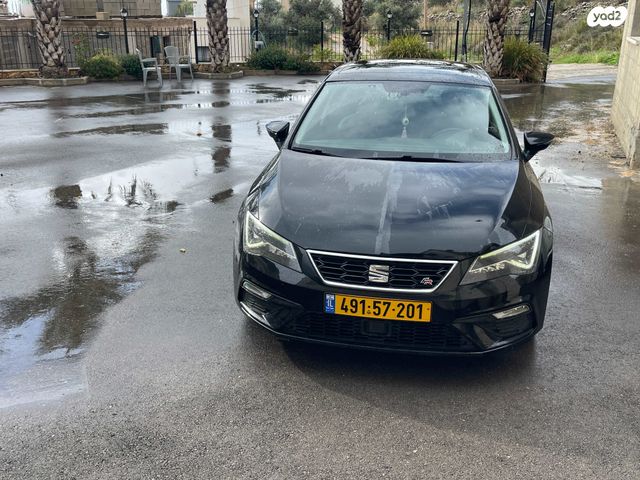 מודעת רכב סיאט לאון