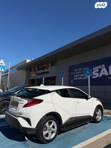 טויוטה C-HR