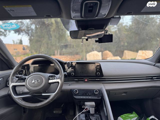 יונדאי אלנטרה