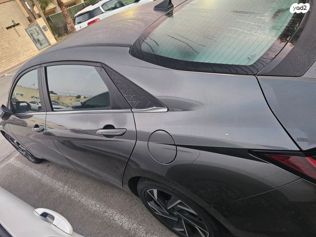 יונדאי אלנטרה