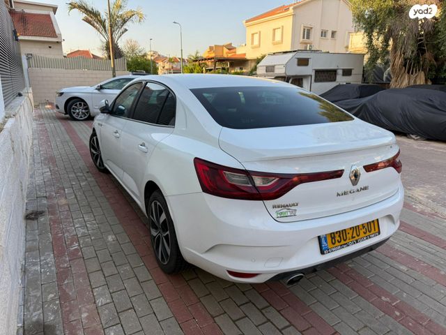 מודעת רכב רנו מגאן