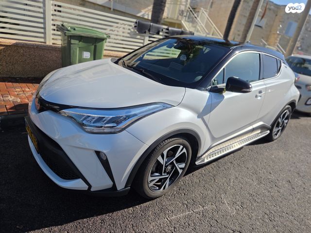 טויוטה C-HR