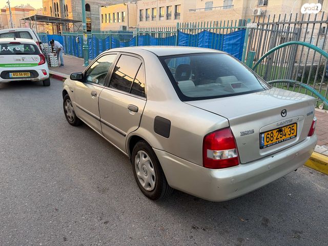 מודעת רכב מאזדה 323