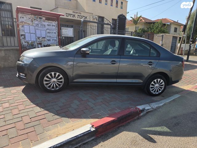 סקודה ראפיד