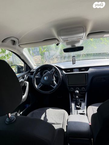 סקודה אוקטביה