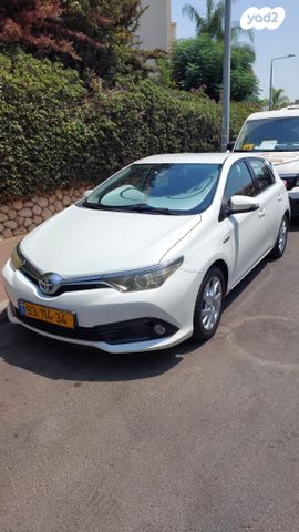 מודעת רכב טויוטה אוריס