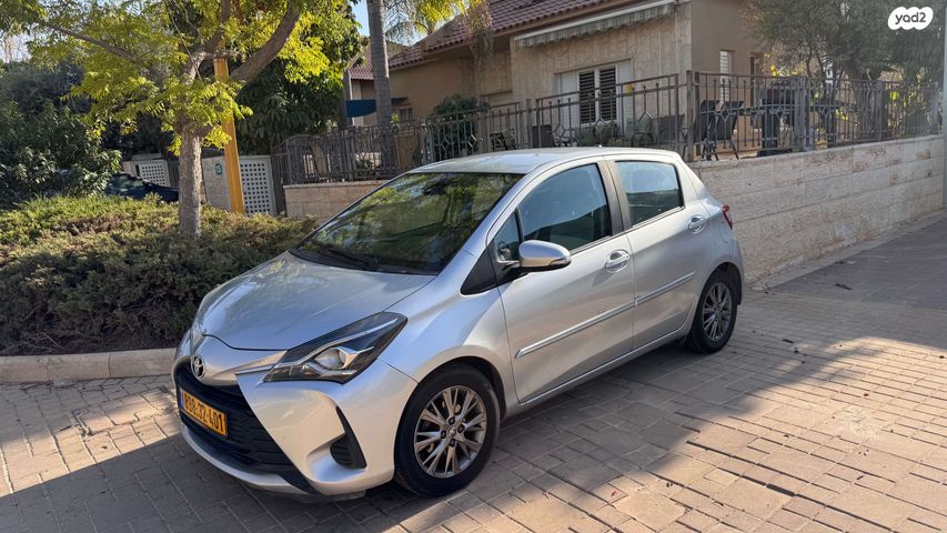 מודעת רכב טויוטה יאריס