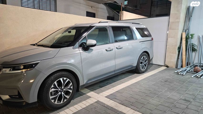 מודעת רכב קיה קרניבל