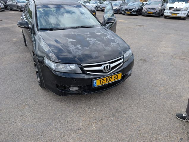 מודעת רכב הונדה אקורד